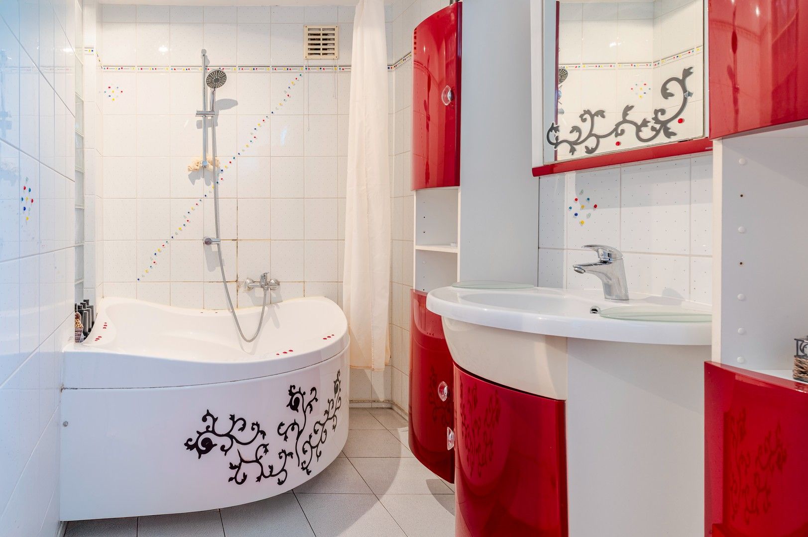 Op te frissen appartement met 2 slaapkamers foto 9