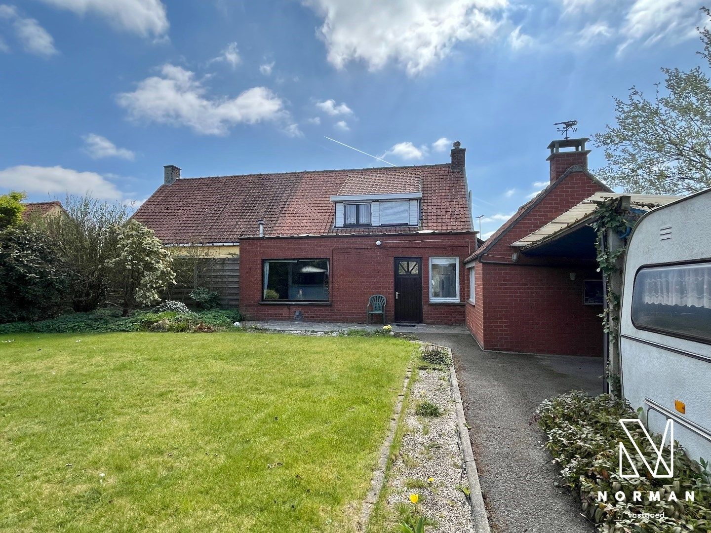 Half open woning te koop op ruim perceel in Ingelmunster!  foto 21