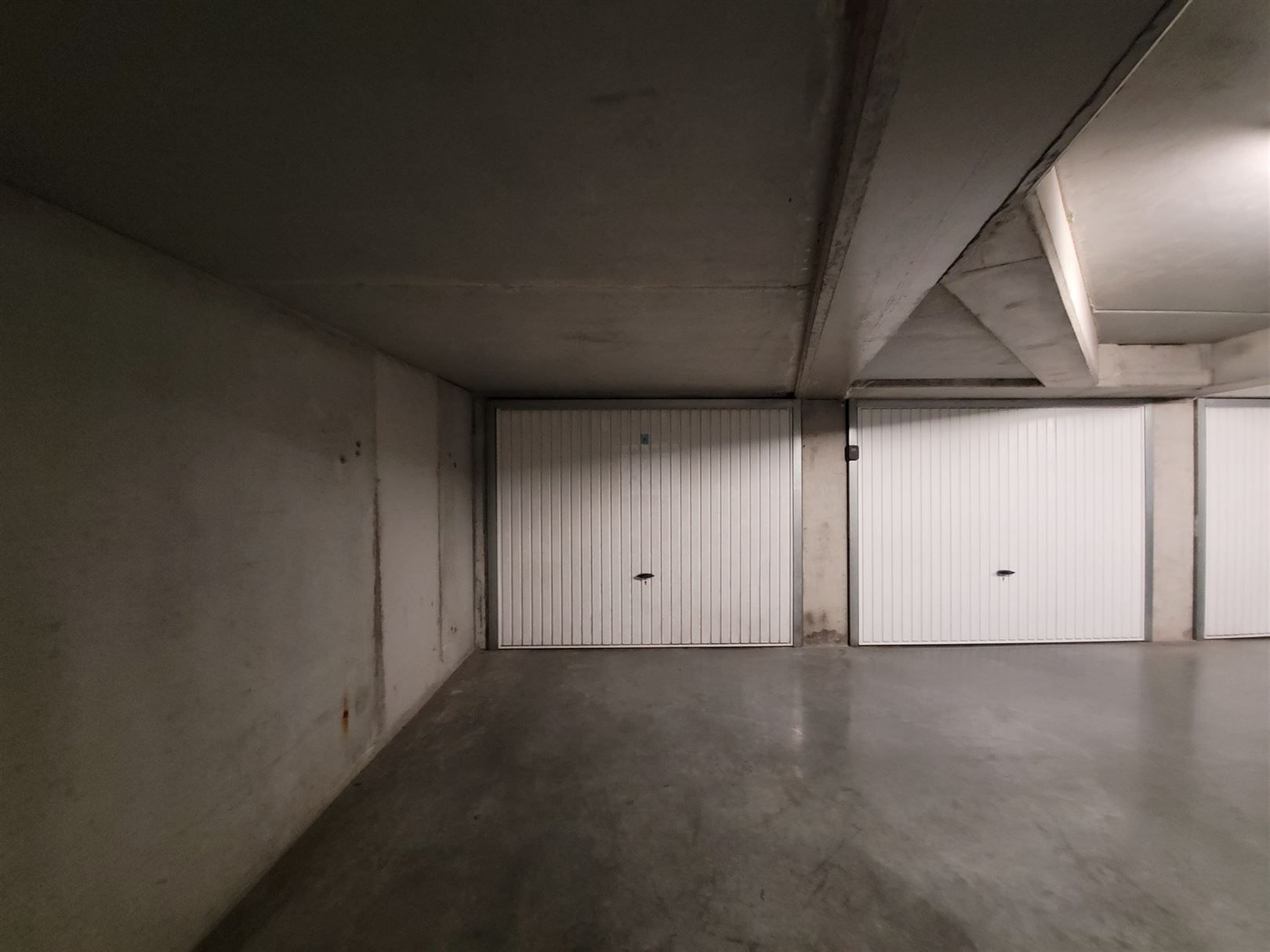 garagebox in Warande te huur foto 2