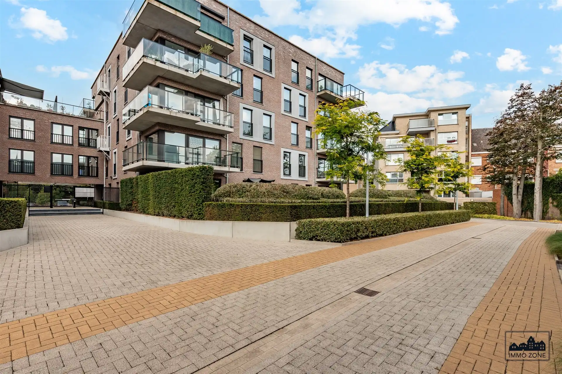 Luxe appartement met garage in stadskern Sint-Niklaas foto 22