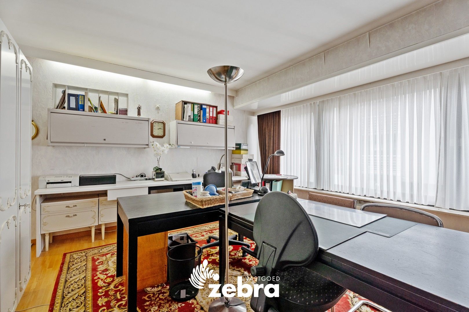 Op te frissen woning met vier slaapkamers en dubbele garage te Meulebeke! foto 10