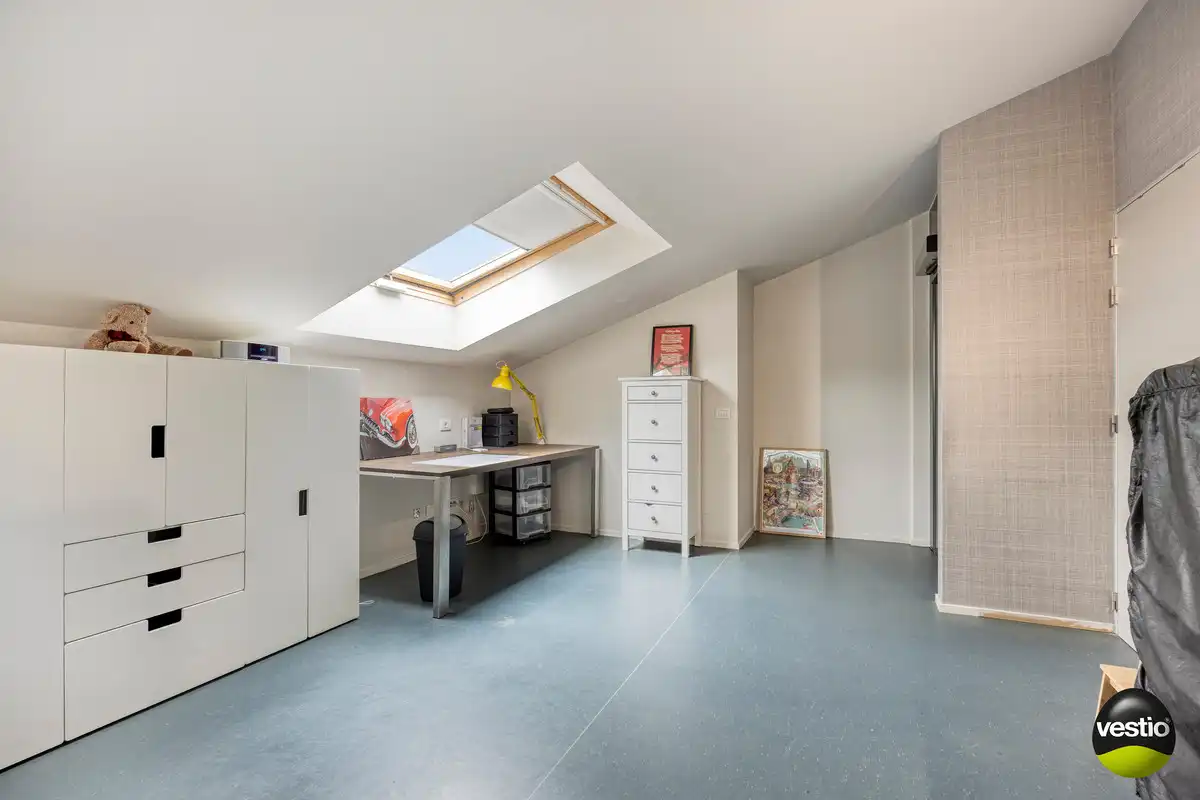 TIJDLOZE MODERNE WONING OP 10A73CA TE HOESELT. foto 29