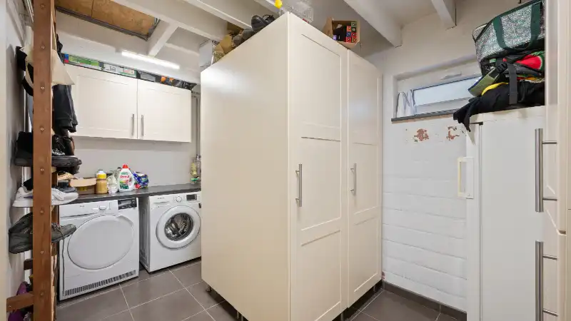 Ruime woning van 256m² op 10 are 32 ca foto 29