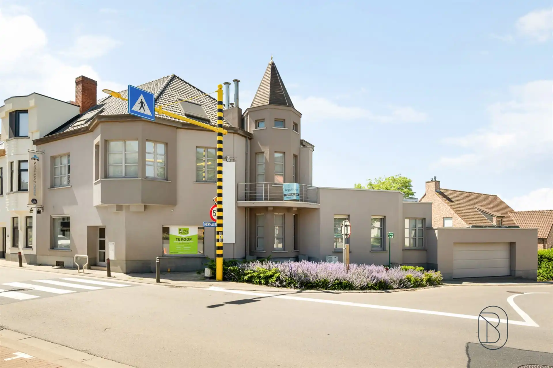 Handelspand met woonst op commerciële toplocatie foto 3