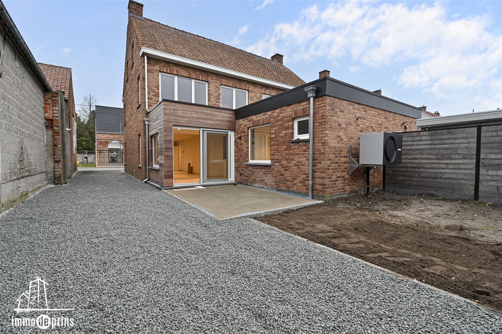 Halfopen bebouwing foto 16