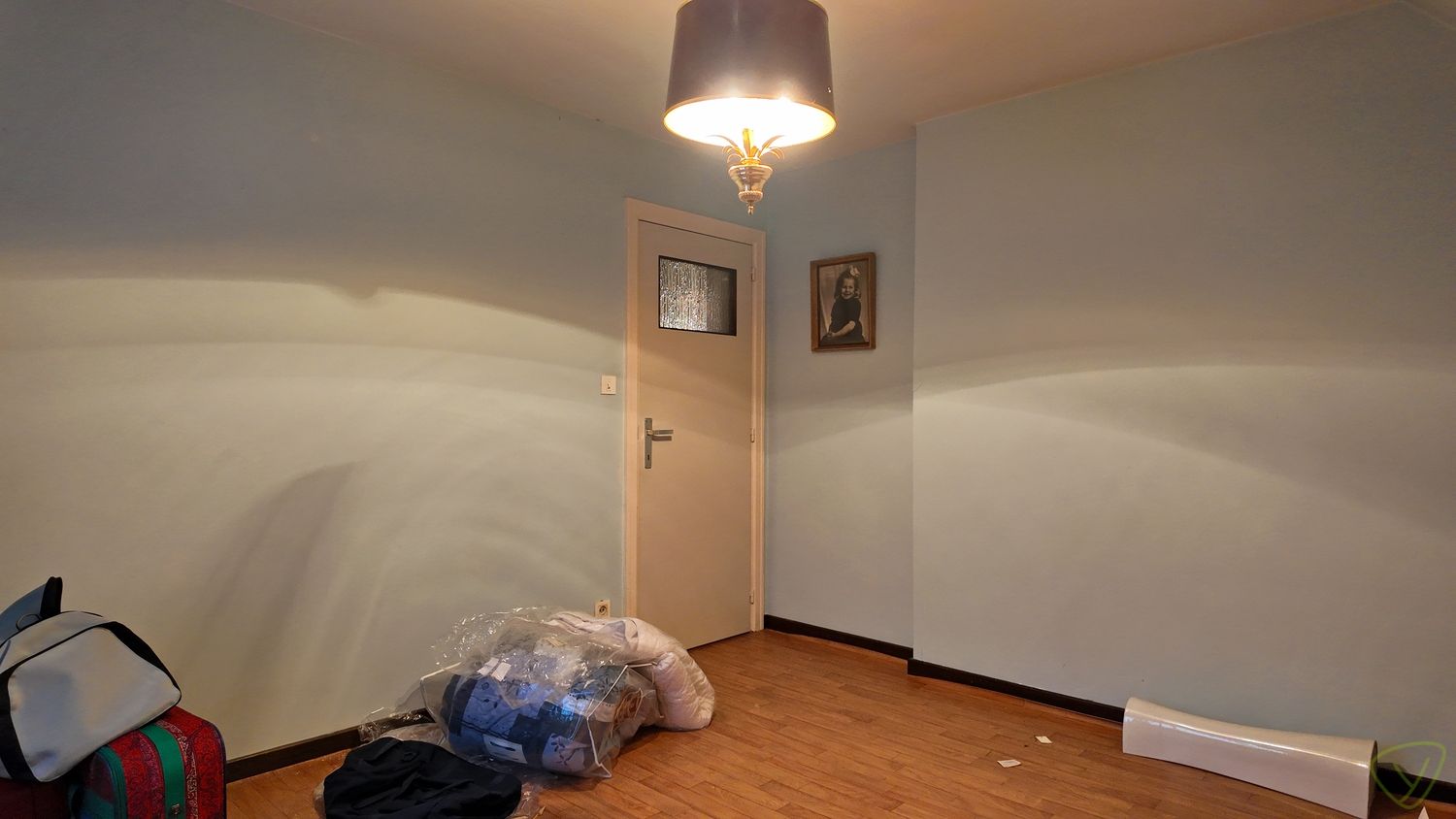 Ruime gezinswoning met grote tuin te huur in Zomergem! foto 15