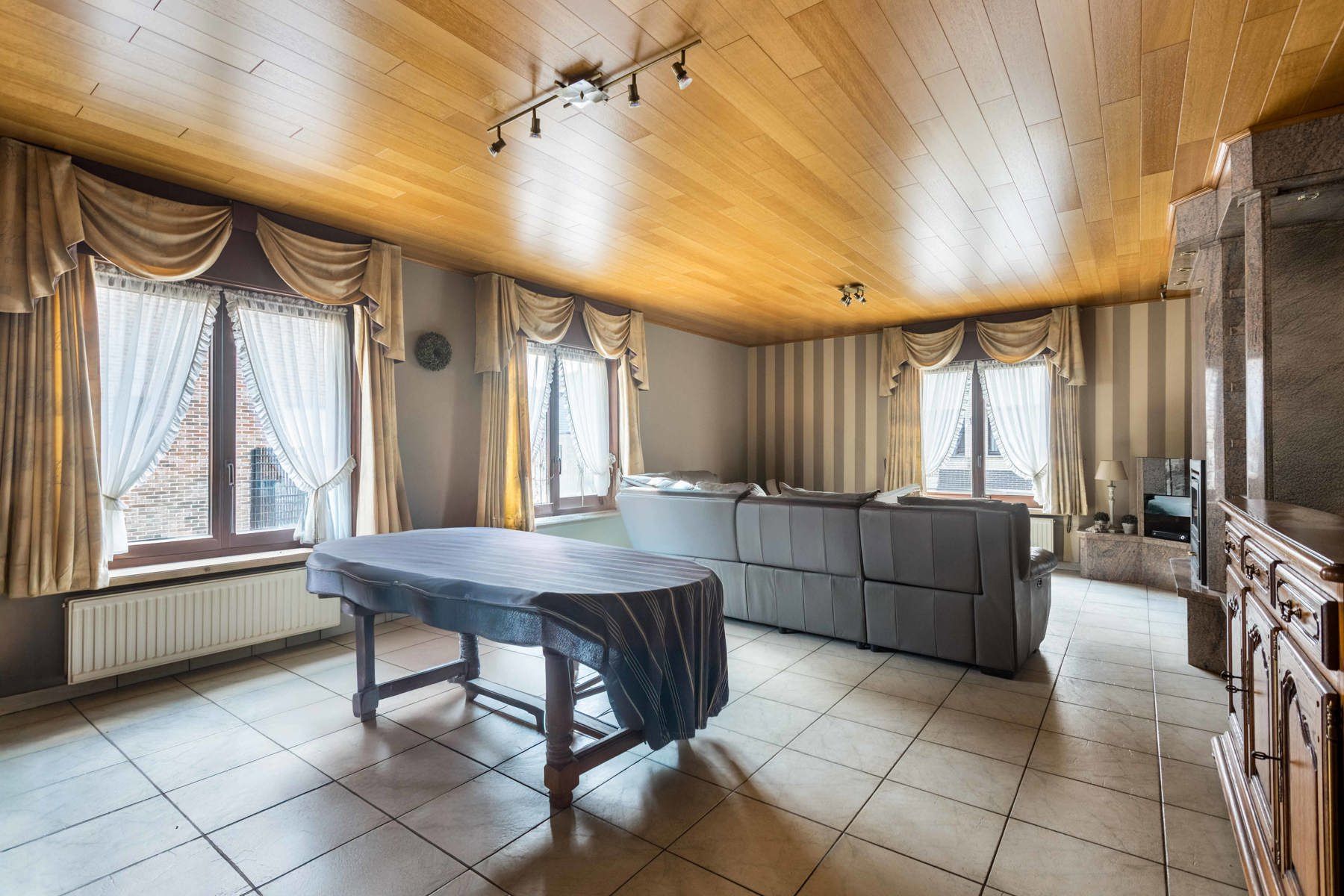 Ruime villa te Erpe! foto 4