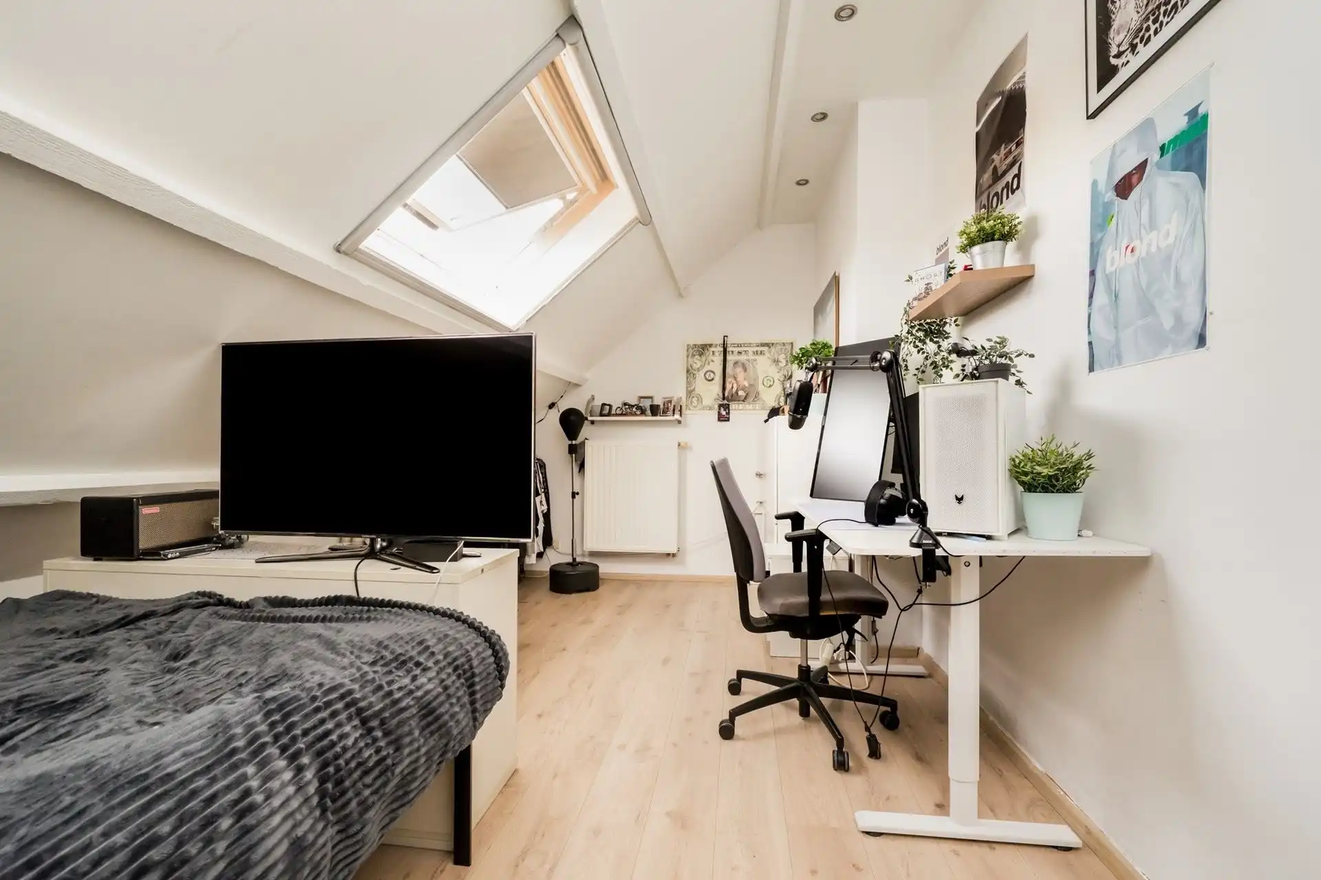 Ruime gezinswoning met karakter en prachtige tuin! foto 21