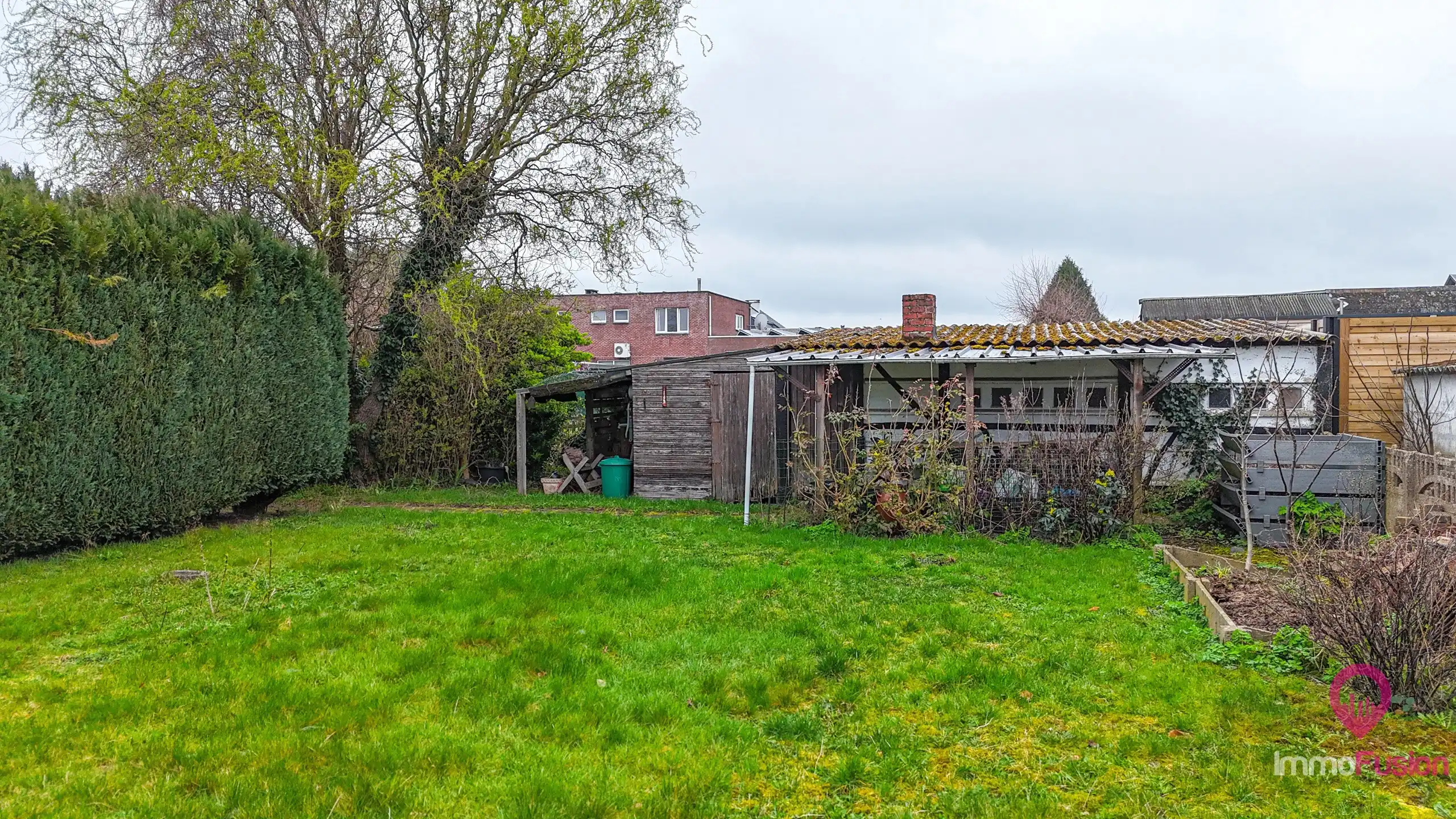 3 slp gezinswoning op ruim perceel van 10a82ca foto 32