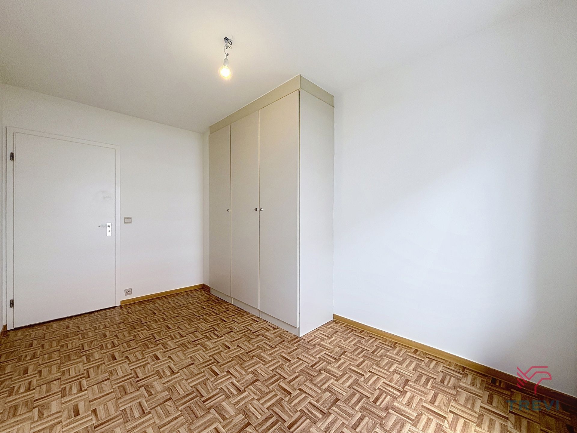 2-slaapkamerappartement met terras  foto 9
