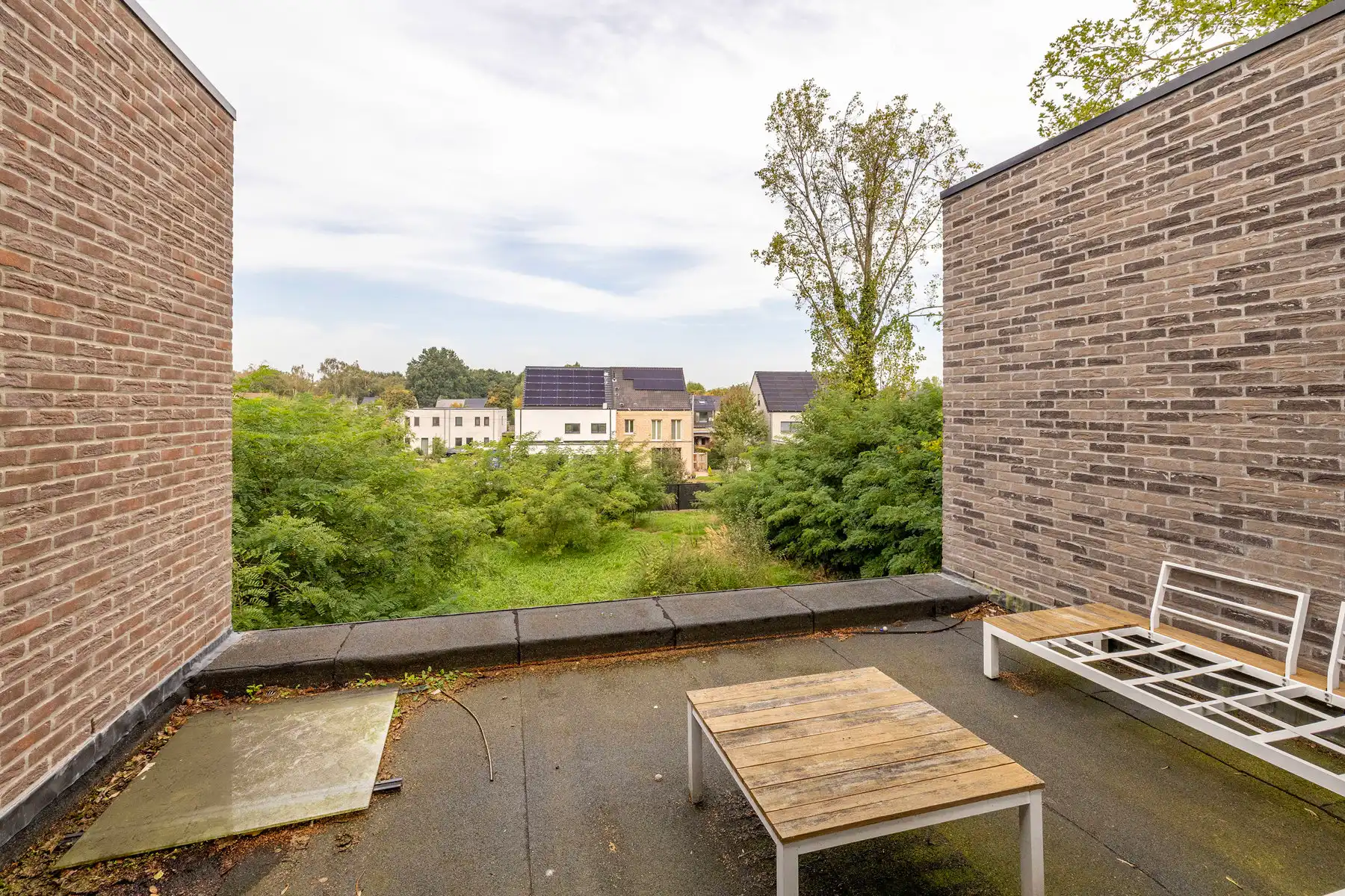 Recente woning met 3 SLP, 2 BK, tuin en 3 autostaanplaatsen foto 17