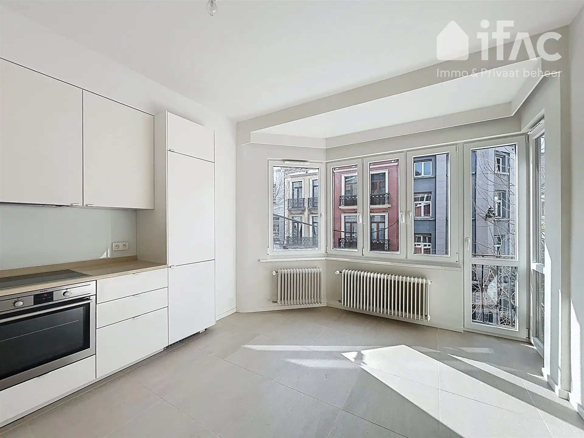 Ruim en uitstekend gelegen appartement van 110m² met terras  foto 8