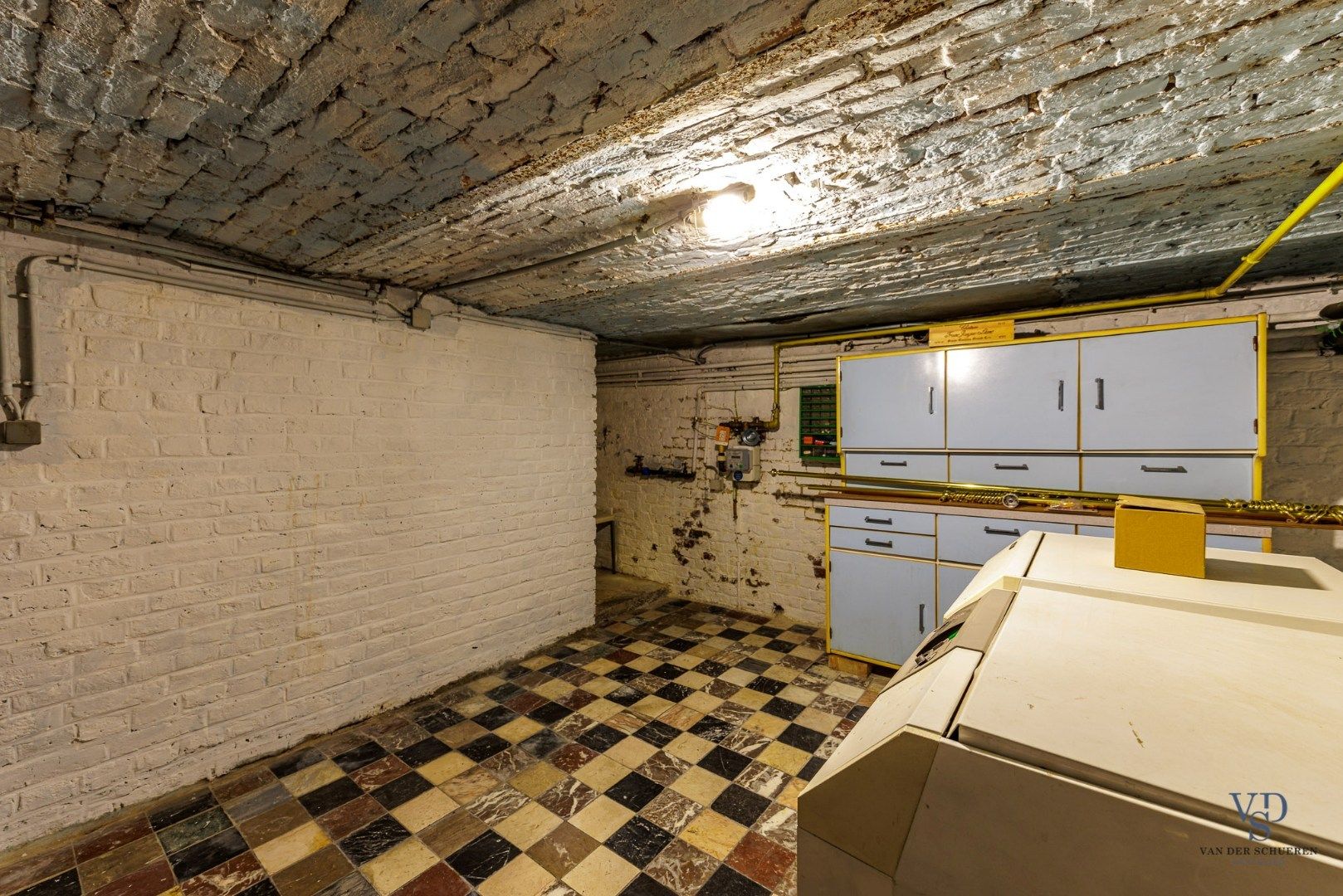 Verhuurde woning nabij station.  foto 17