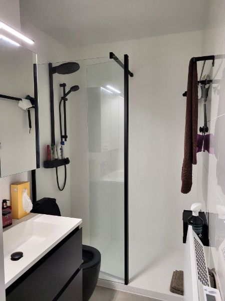Volledig gerenoveerde studio met slaaphoek te koop foto 4