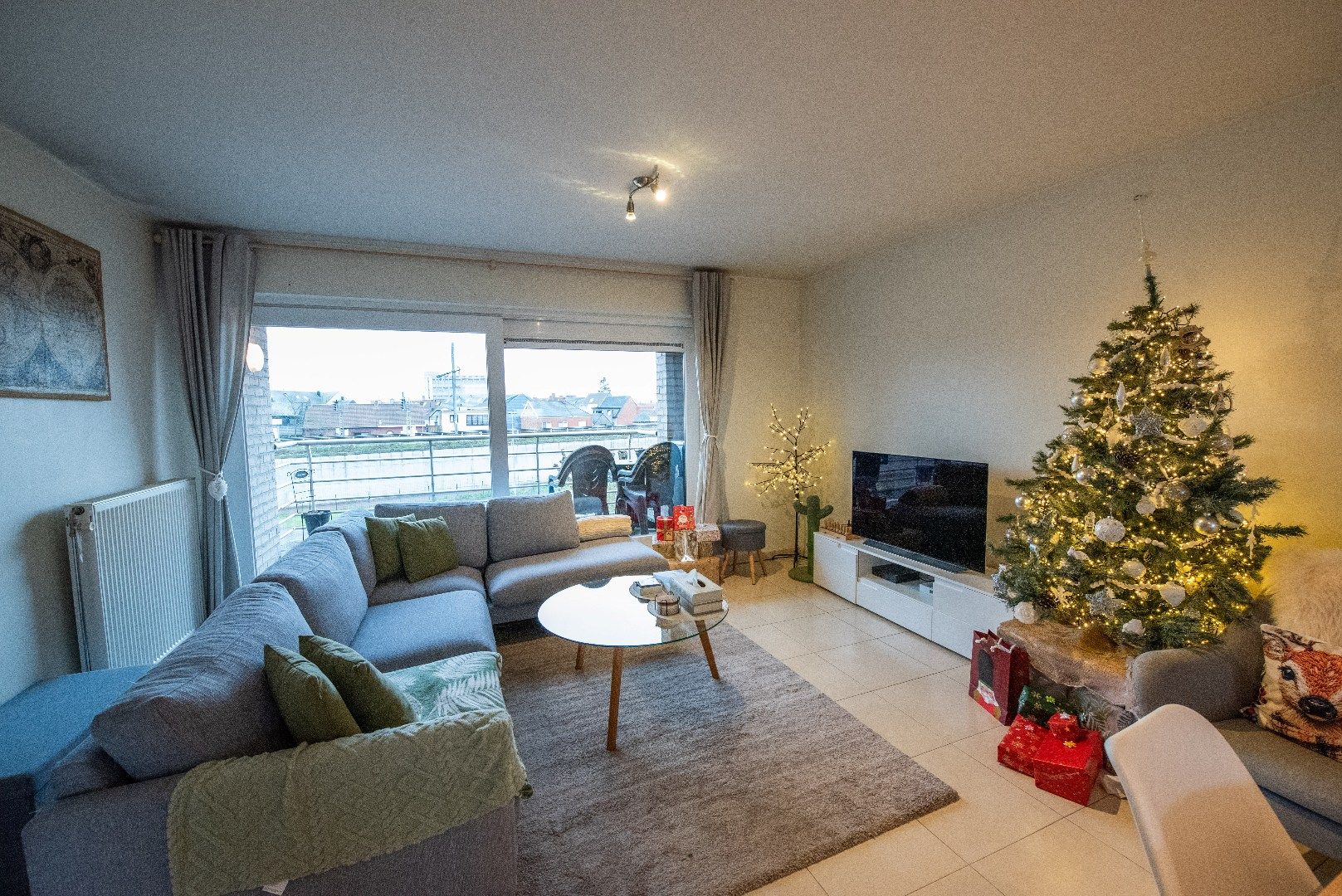 Instapklaar appartement met 2 slaapkamers te huur in Waregem foto 4