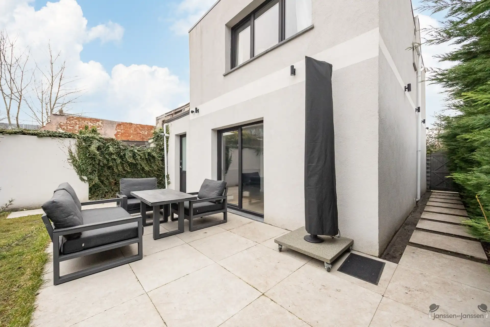 Mooi gerenoveerde woning met EPC B in hartje van Hove foto 27