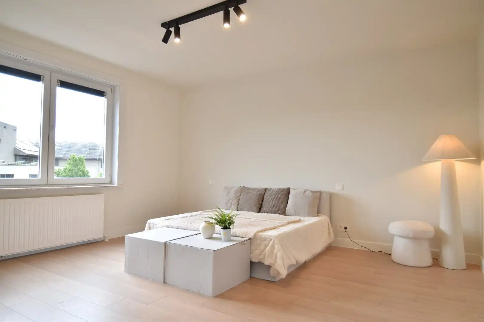 Instapklaar appartement met 2 ruime slaapkamers en balkon te Gullegem foto 7