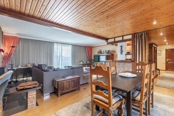 RUIM APPARTEMENT MET 3 SLAAPKAMERS IN SINT-TRUIDEN foto 3