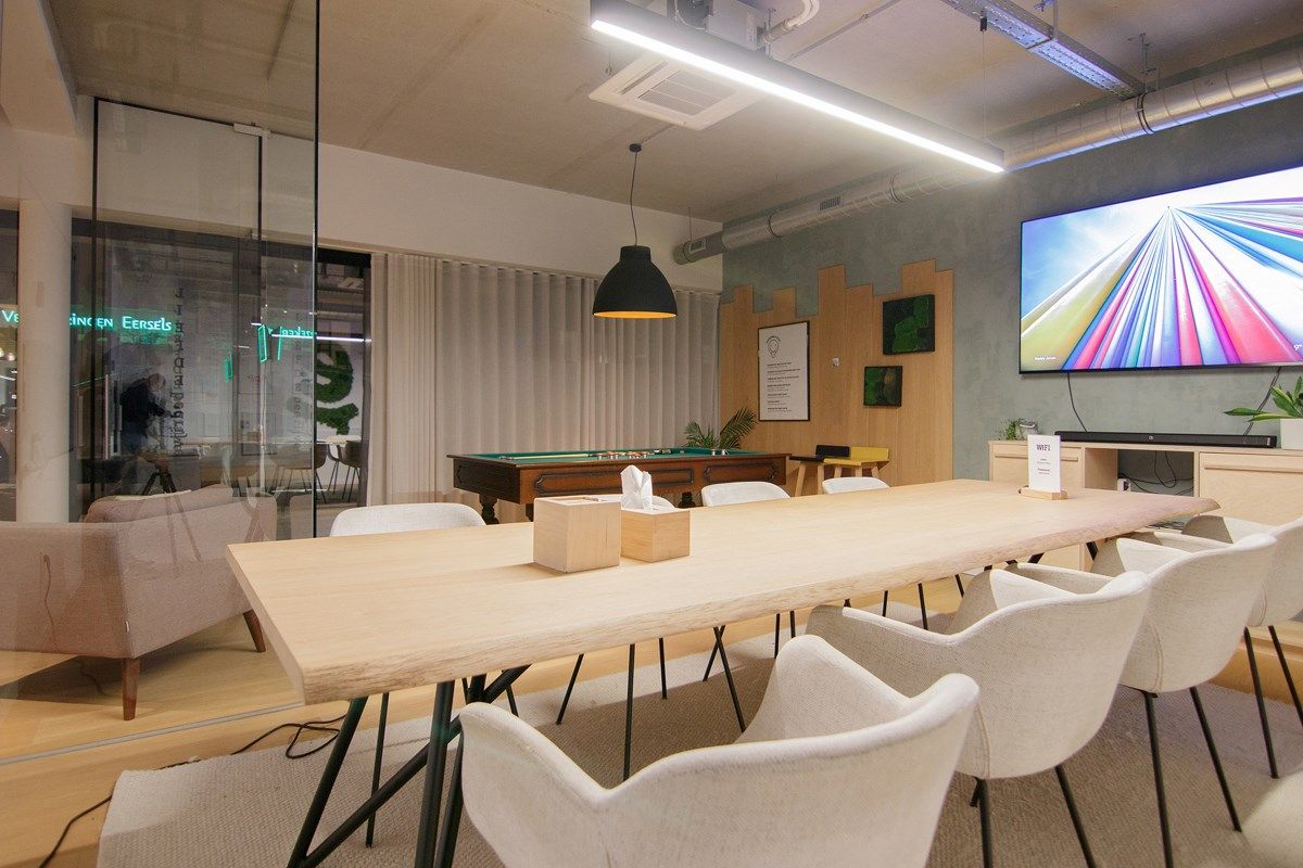 Kantoorruimte te huur van 262m2 op toplocatie. foto 12