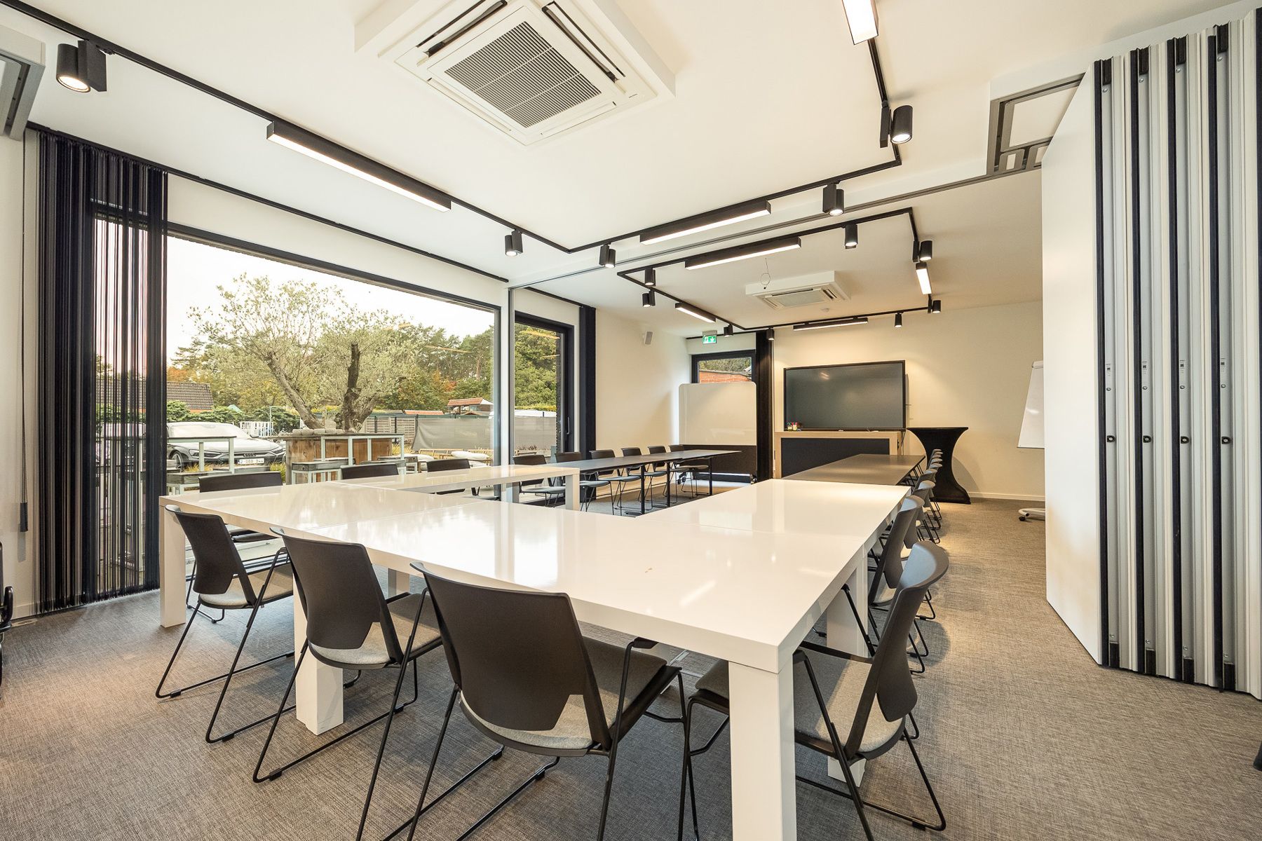 Unieke kans Futereproof bedrijfspand met bewezen succesformule foto 13