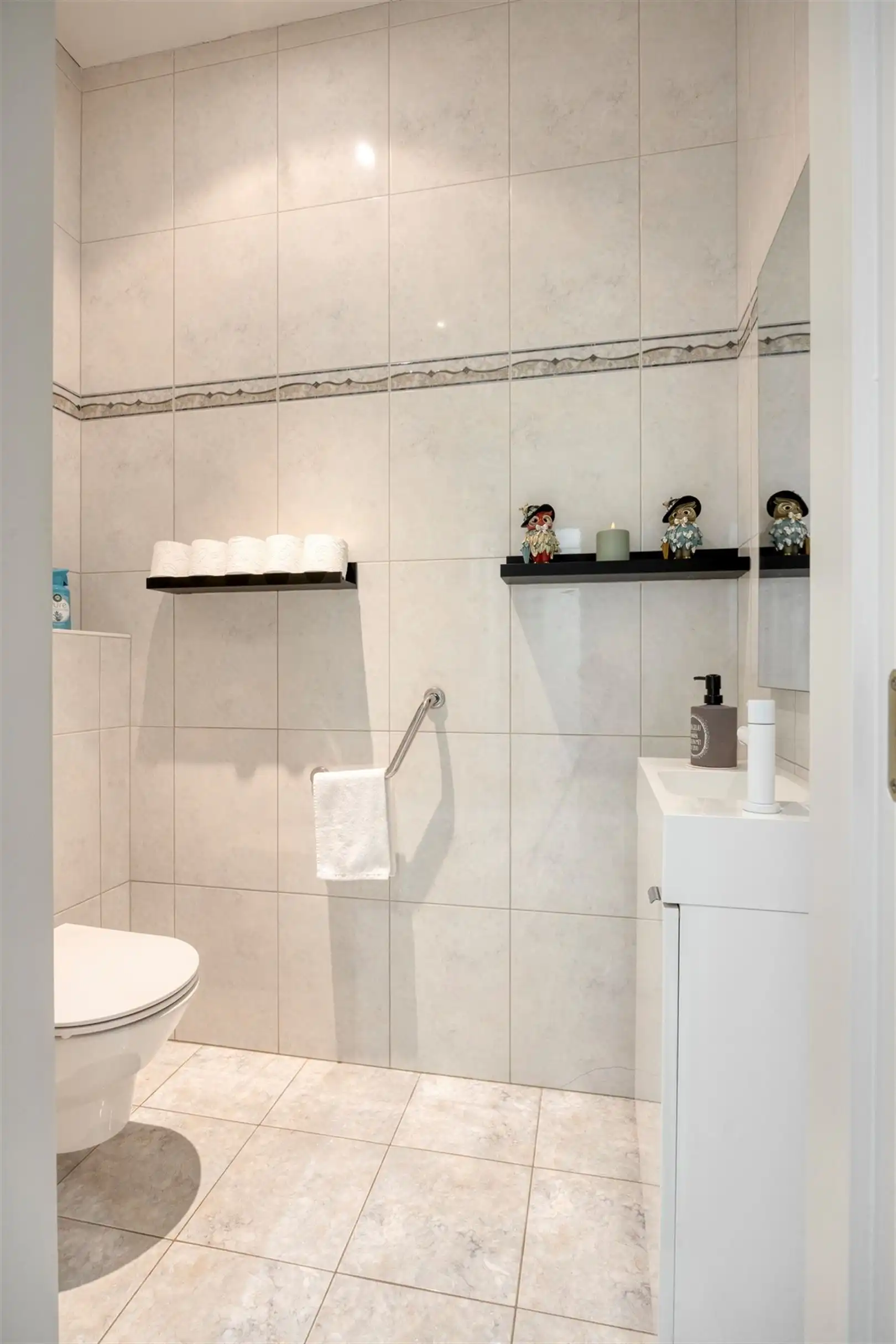 TE KOOP: Gelijkvloers appartement (opbrengsteigendom) met 2 slaapkamers te Heusden! foto 21