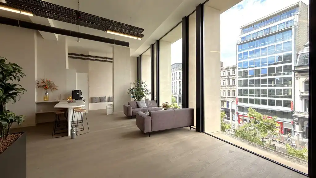 Prestigieuse kantoren te huur op Meir in Antwerpen foto 8