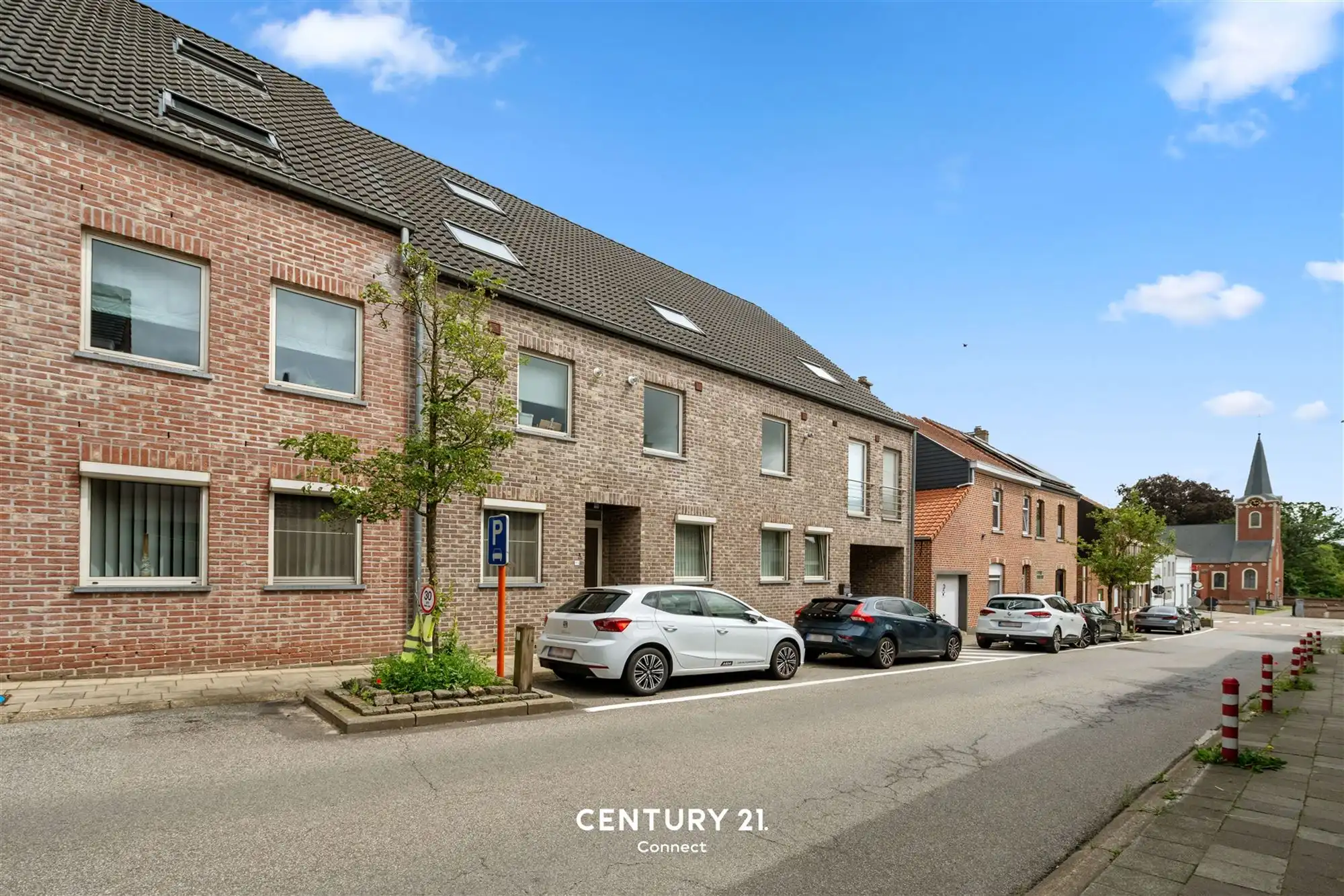 App. met 2 slpks, tuin en staanplaats te Korbeek-Lo foto {{pictureIndex}}