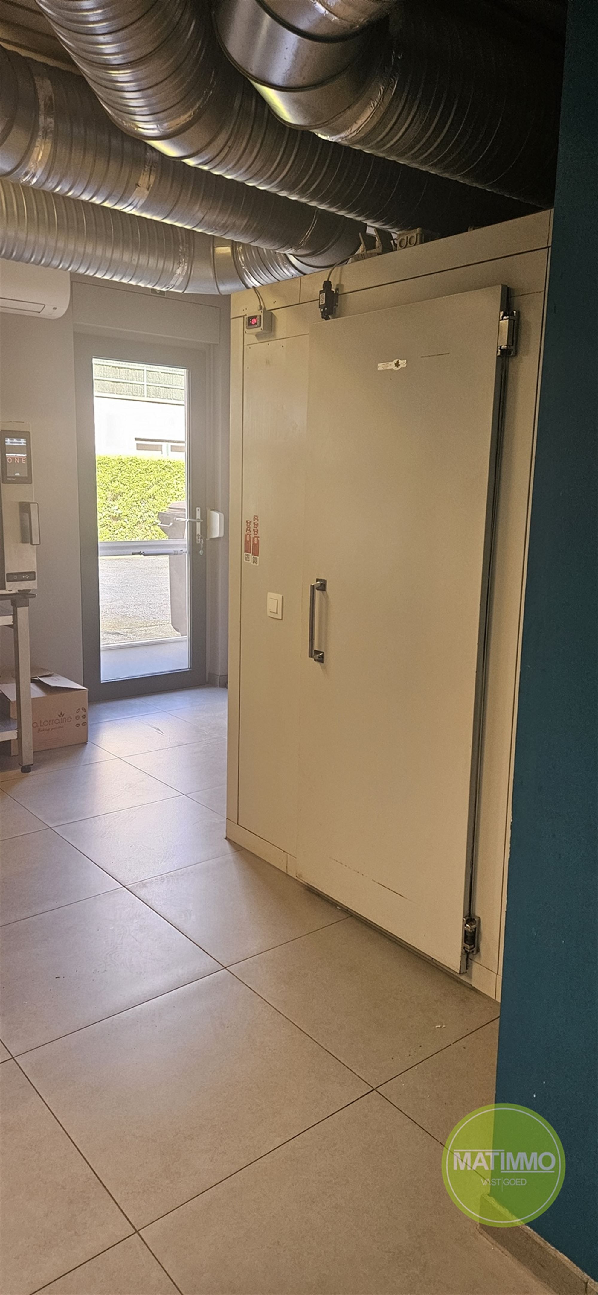 Unieke kans nabij het centrum van Mol - Commerciële Ruimte v foto 27