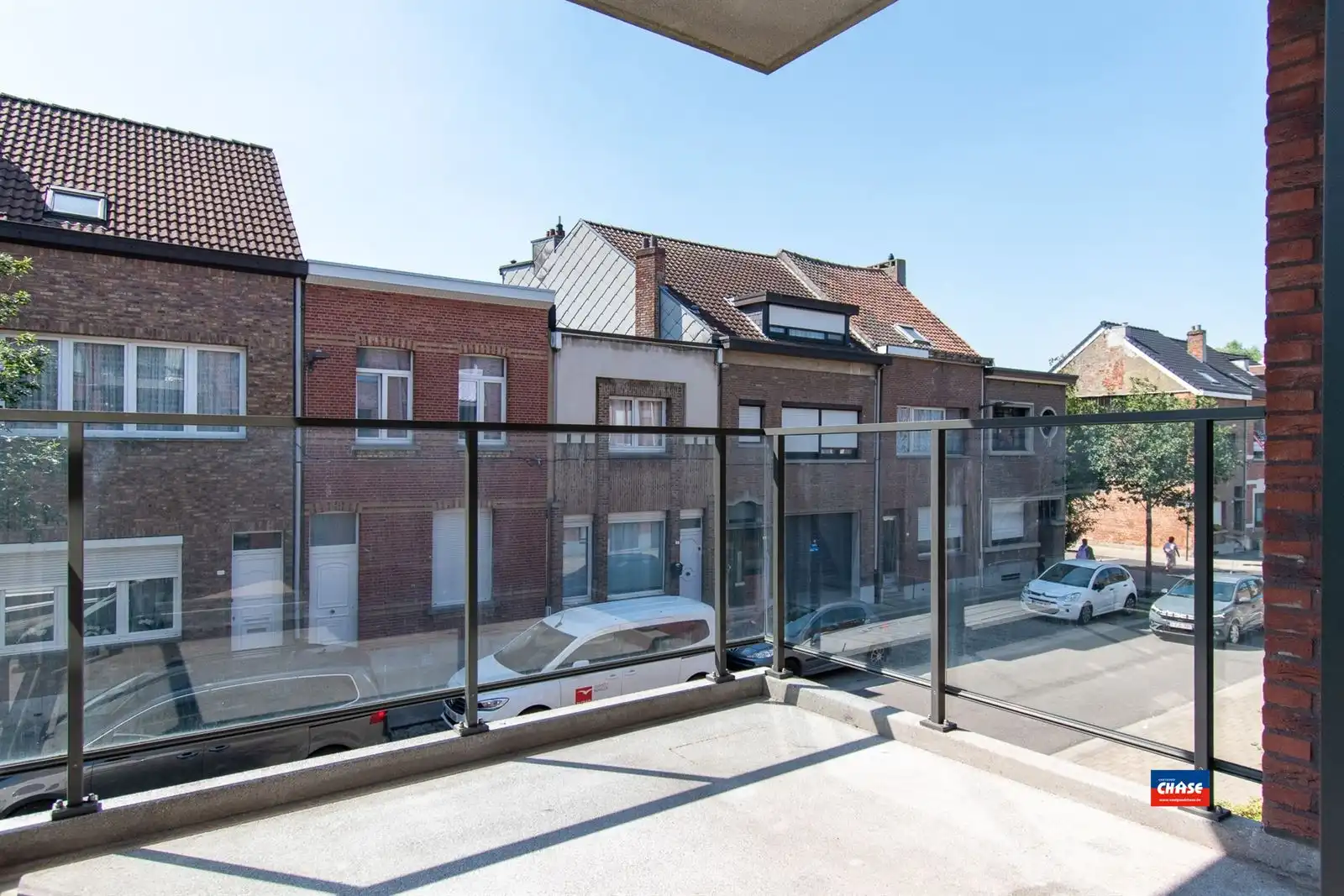 Recent appartement met terras  foto 7