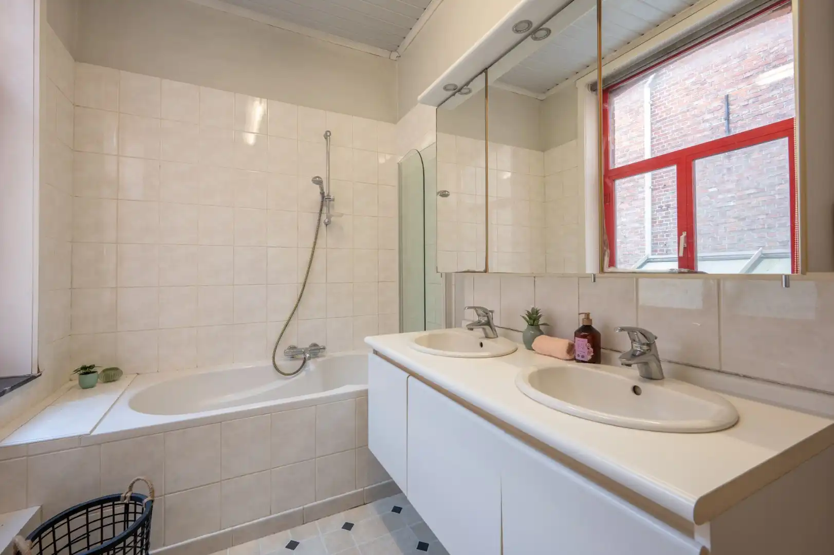 Wonen in een stukje authentiek Brugge! foto 12