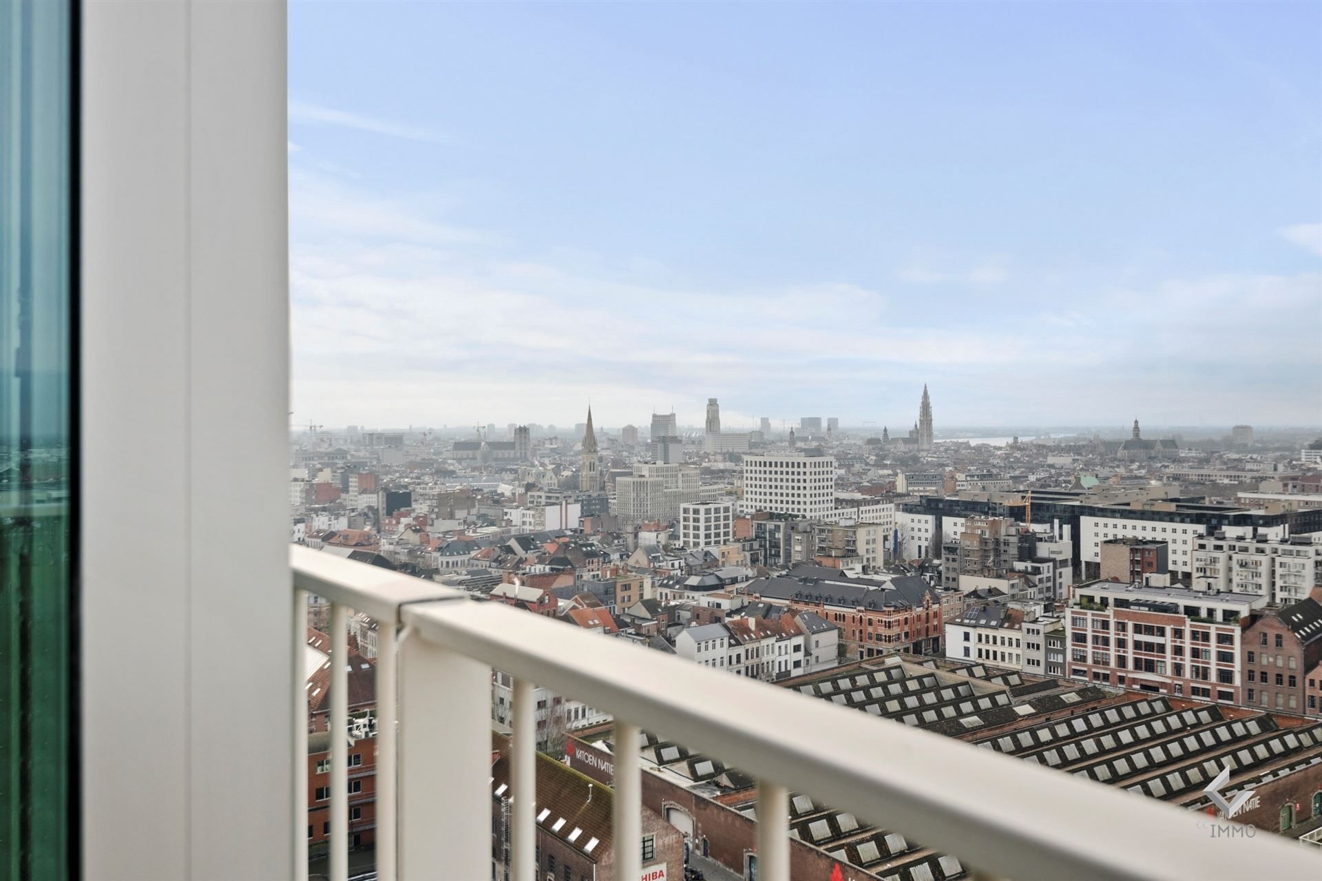 Luxueuze flat met terras - uniek uitzicht over Antwerpen! foto 4