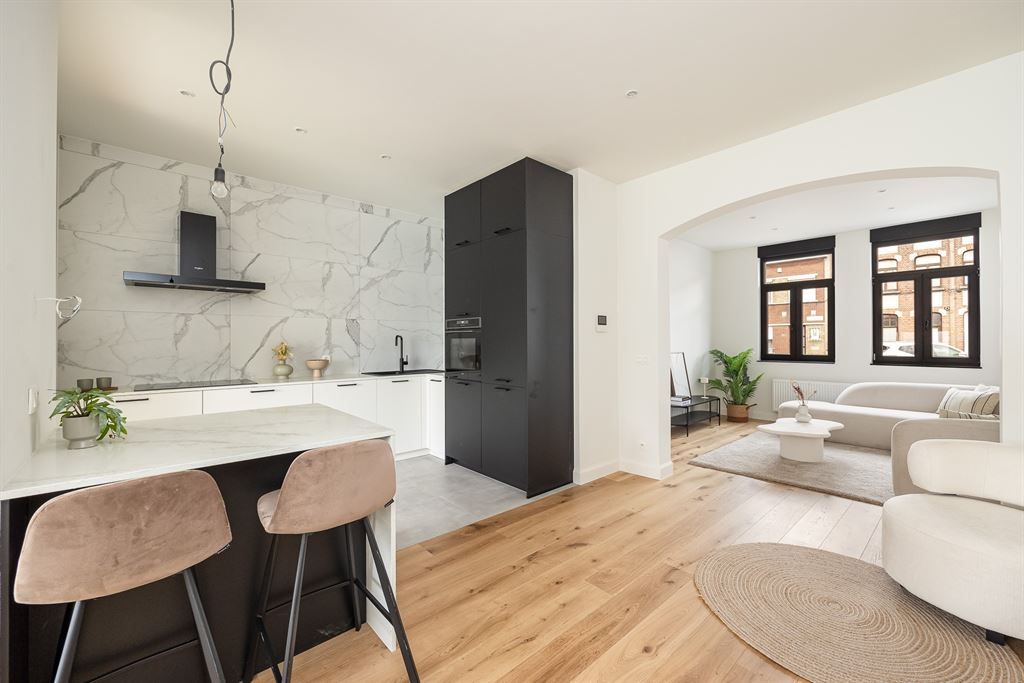 Hoogwaardig gerenoveerde, energiezuinige wonin foto 3