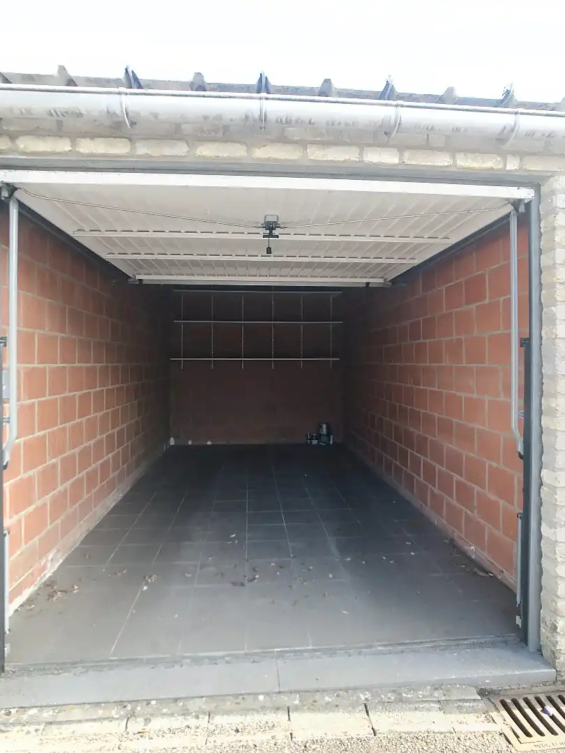 Centraal gelegen appartement op het geljikvloers mét garage foto 9