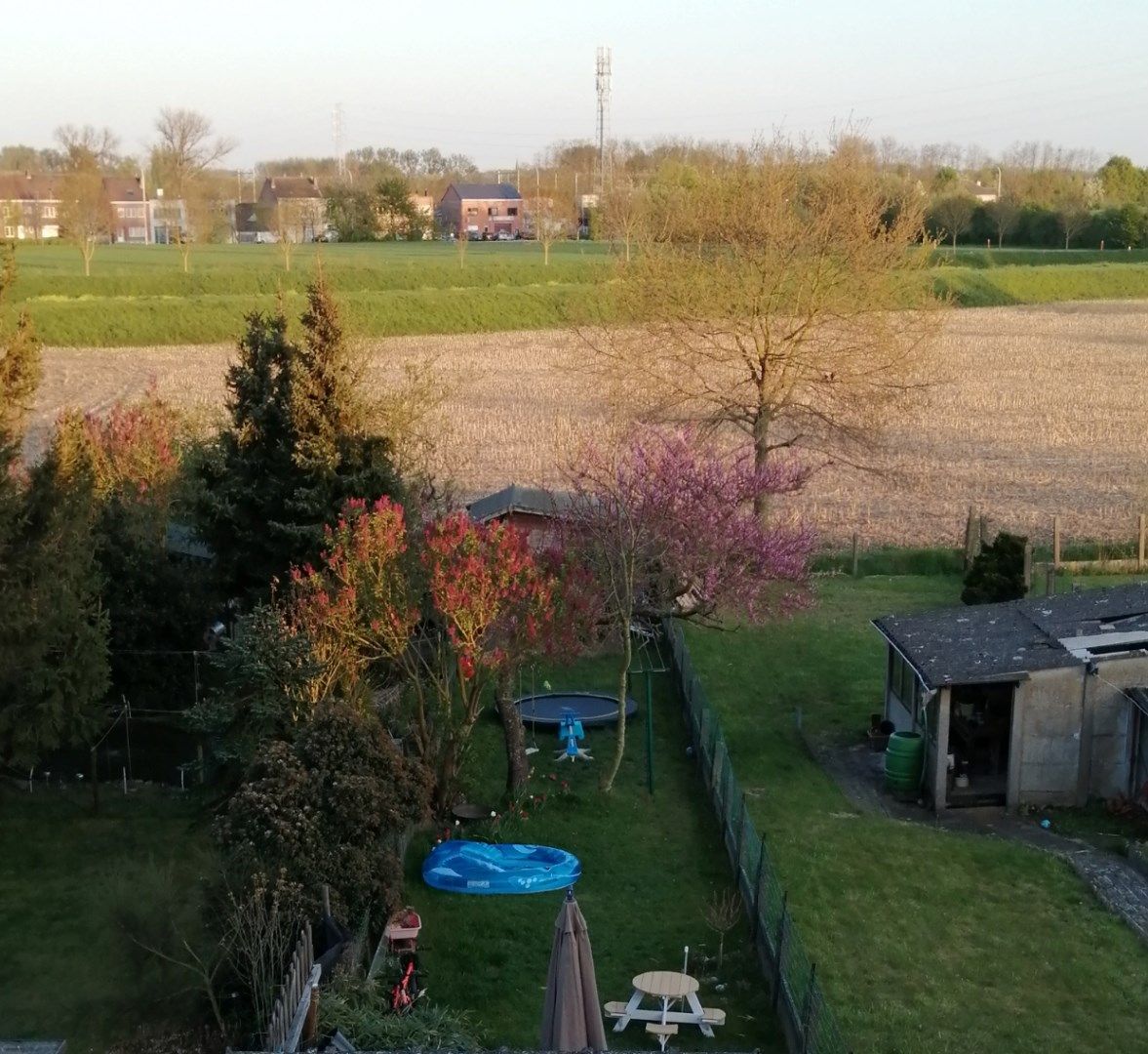 In een rustig straatje.... foto 17