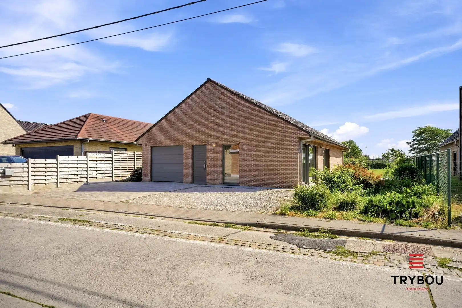 Energiezuinige gelijkvloerse woning op een ruim perceel! foto {{pictureIndex}}
