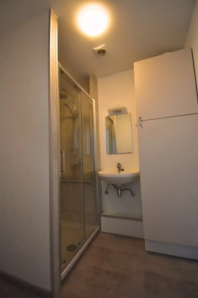 Appartement te Huur in Sint-Pieters-Leeuw met 2 Slaapkamers foto 6