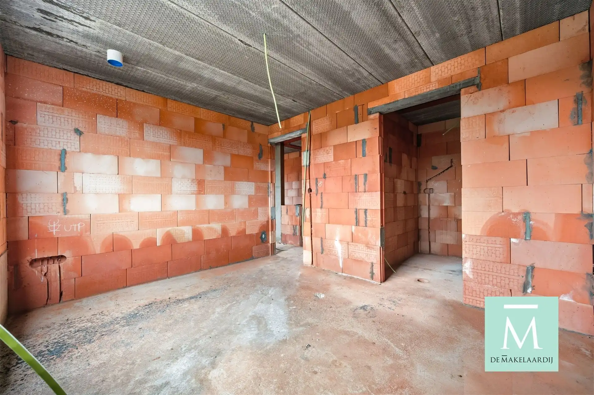 Zeer ruime nieuwbouwwoning met 4 slaapkamers en 2 badkamers vlakbij het centrum van Haacht foto 12