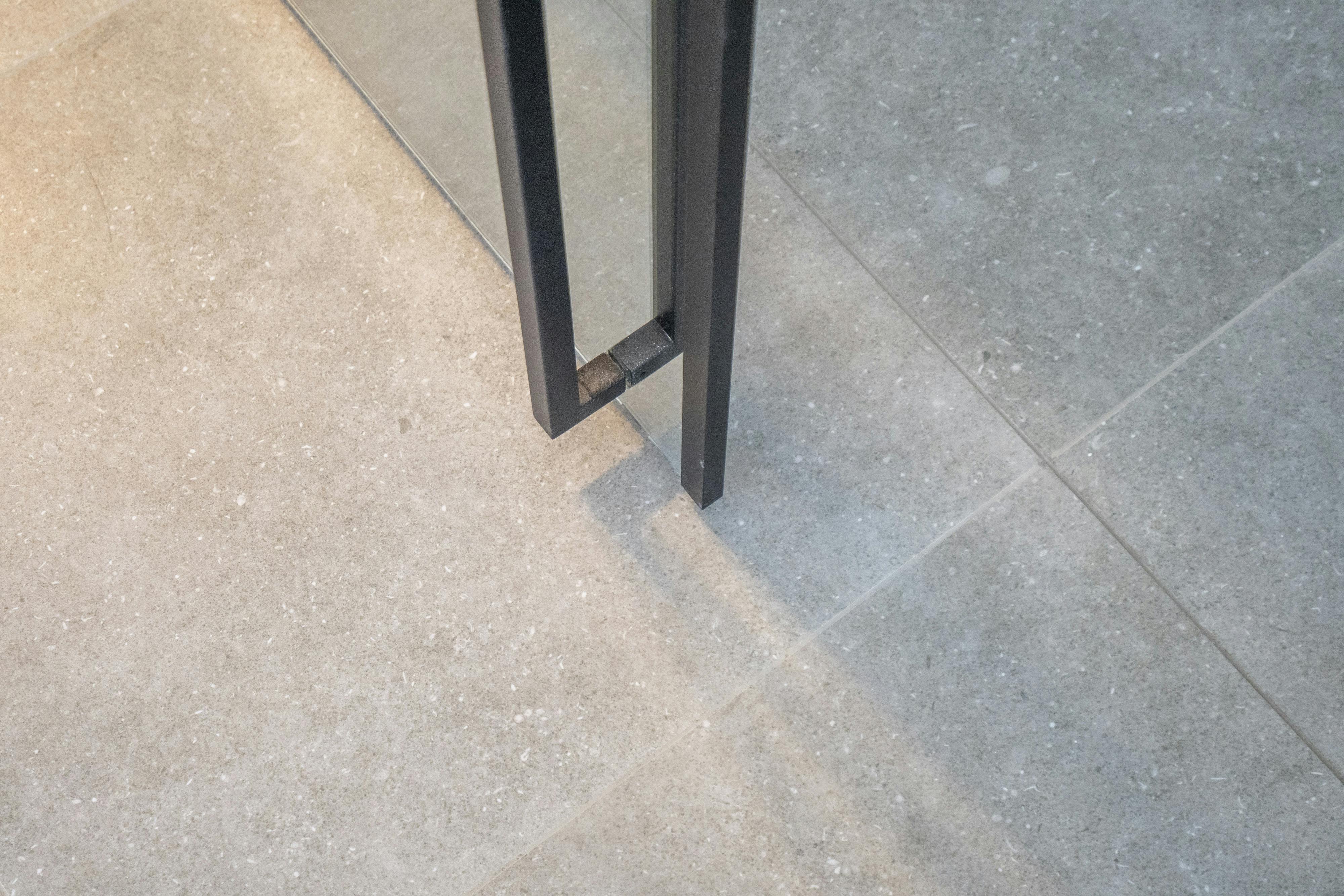 Nieuw en energiezuinig 2-slaapkamerappartement te koop te Wevelgem foto 9