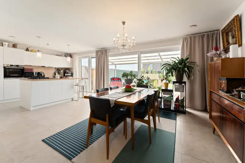 Roeselare - Energiezuinige woning met 5 slaapkamers foto 2