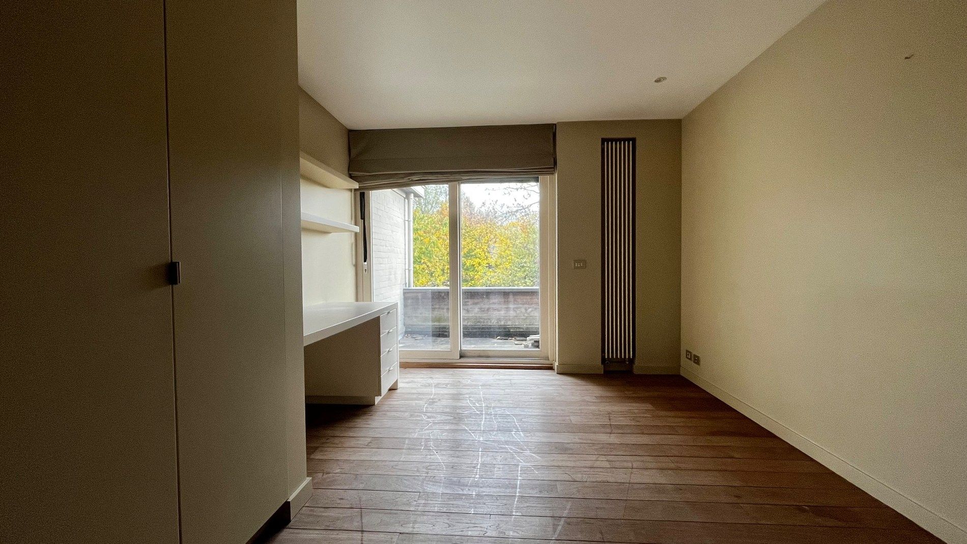 Te renoveren ruime woning op 911 m² te Lendelede – met garage en 5 kamers foto 13