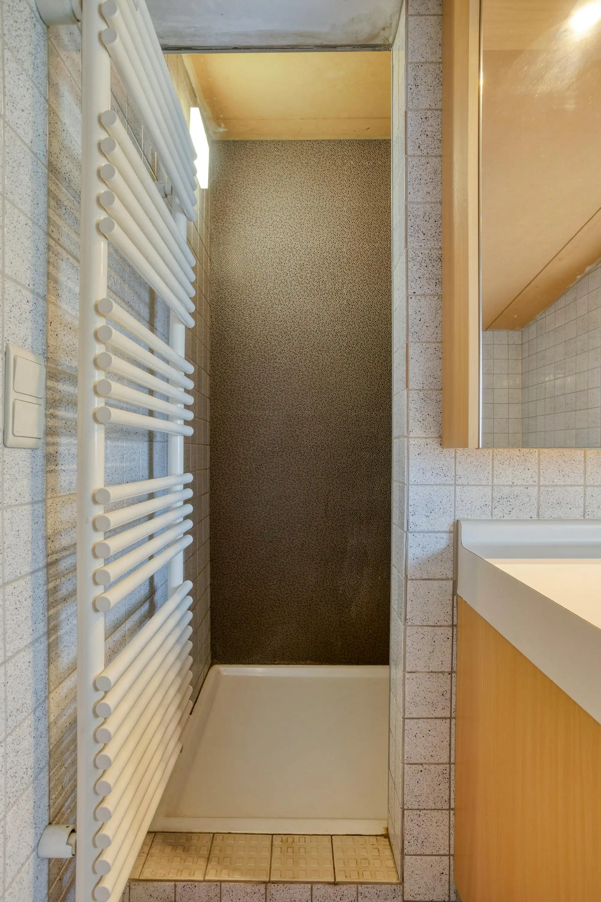 Ruime villa met 4 slaapkamers op 988 m² foto 15