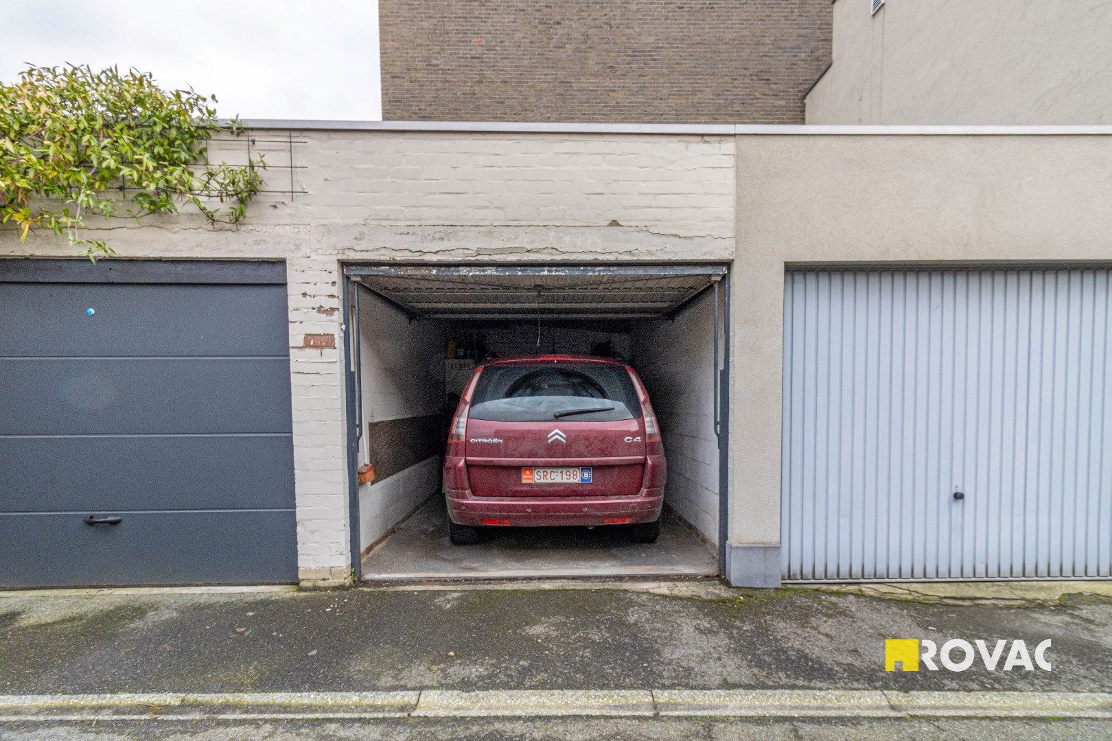 Ruim duplexappartement met 3 slaapkamers en garage foto 23