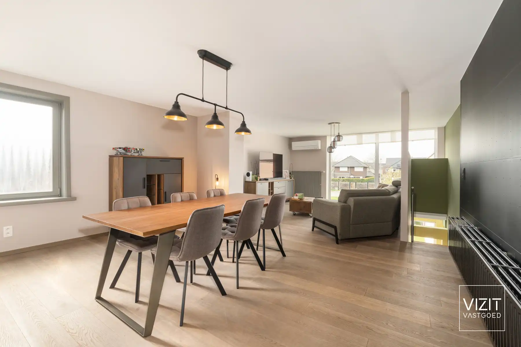 Instapklare woning nabij centrum Ninove! foto 2