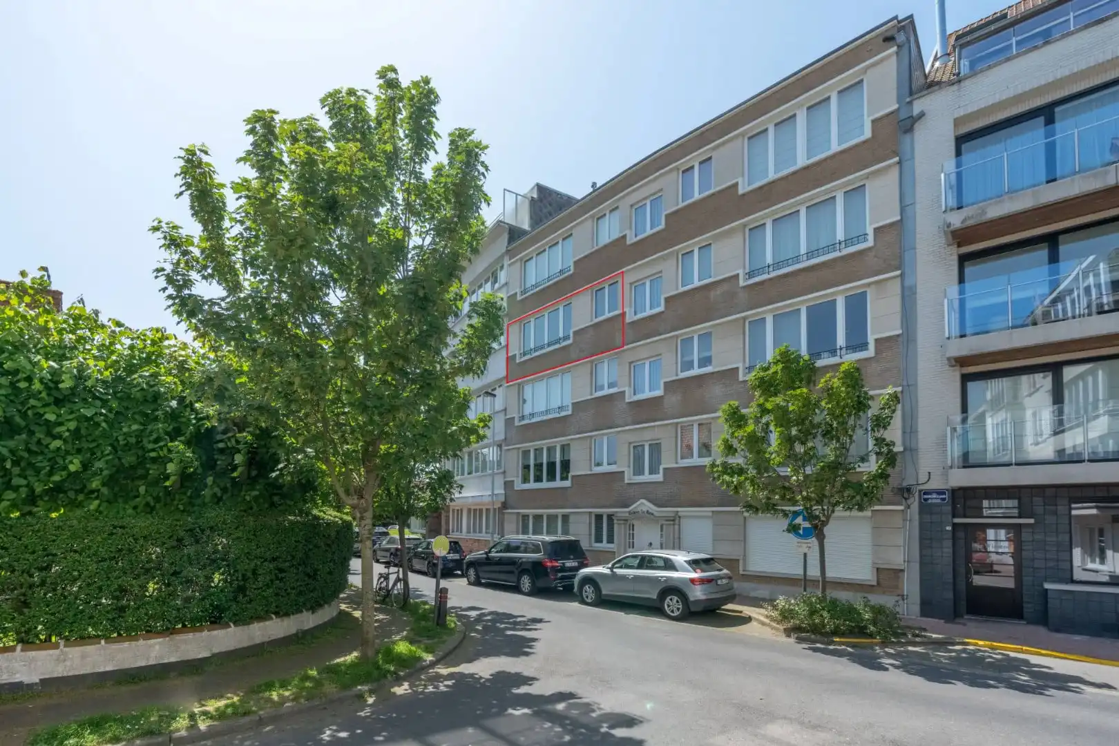 Smaakvol gerenoveerd appartement met vrij zicht foto {{pictureIndex}}