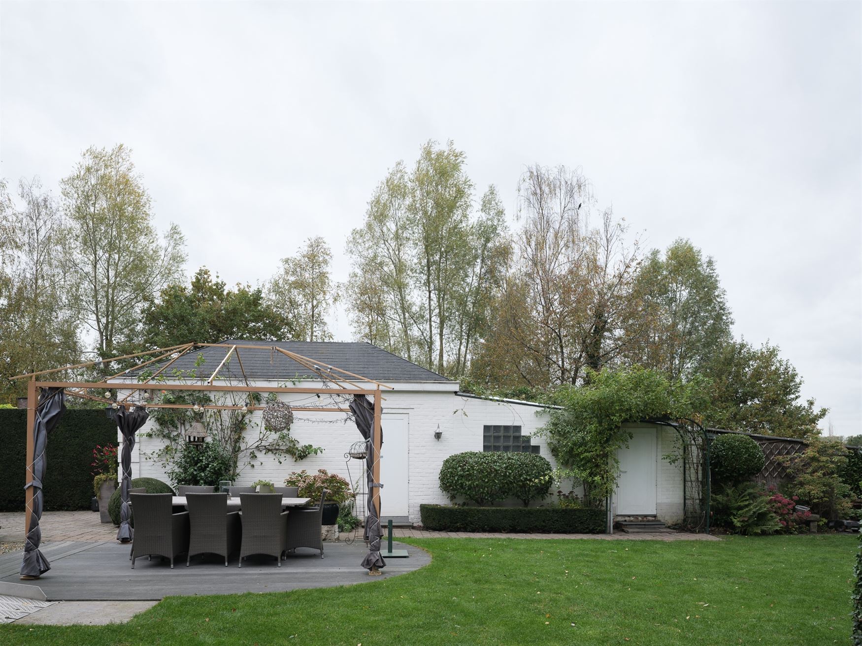 Elegante Franse villa op royaal perceel vlakbij Landgoed De Campagne. foto 18