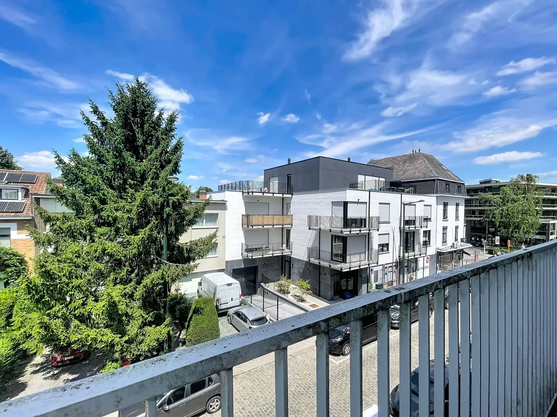 Mooi appartement met 2 slaapkamers in een recent gebouw. foto 8