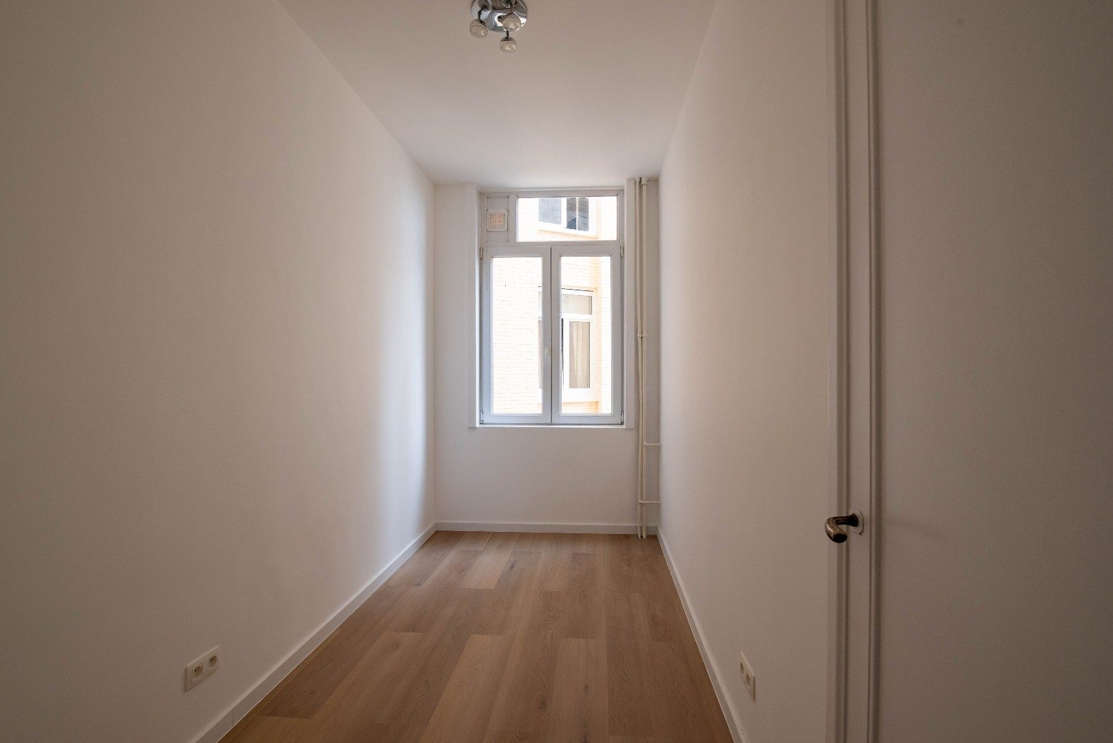 Net gerenoveerd appartement foto 12