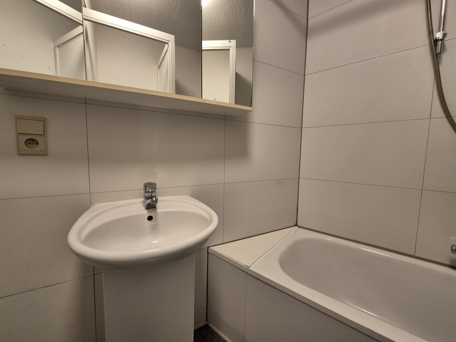 Gezellig 2-slaapkamer appartement in centrum Wetteren. foto 16