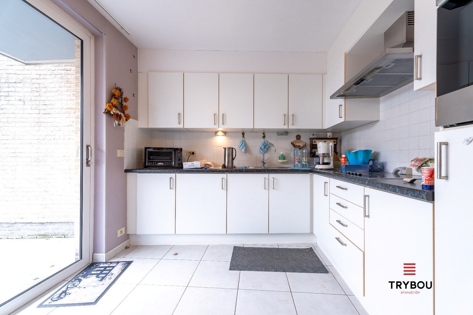 Uiterst ruim appartement met twee slaapkamers in Centrum Langemark foto 5