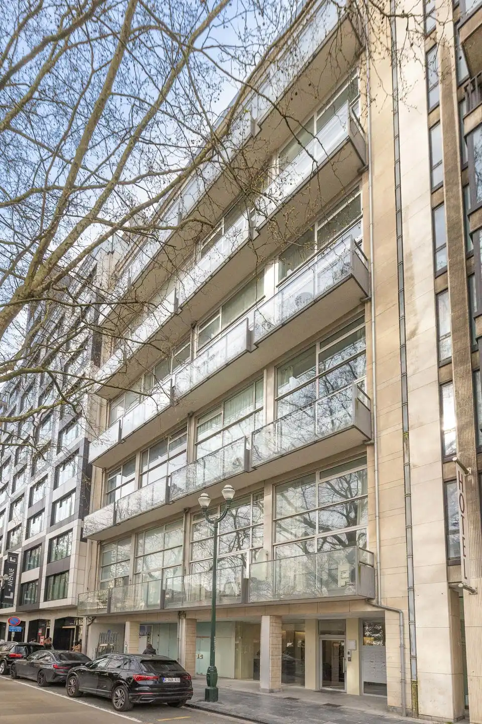 Dichtbij Louizalaan rustig aan de achterzijde van het gebouw foto 24